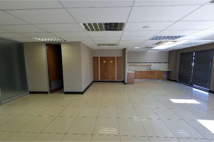 To Let commercial Property for Rent in Tyger Valley Western Cape